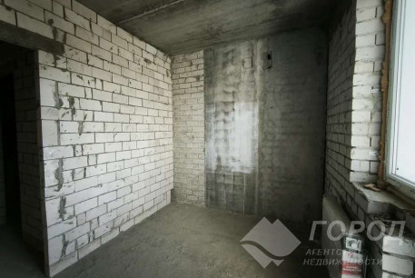 Продам 1-кімнатну квартиру в новобудові, ХТЗ, ХТЗ метро, Код: 813206/1