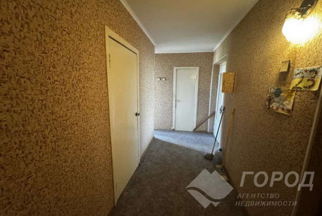 Продам 2-х кімнатну квартиру, , Код: 813226/1