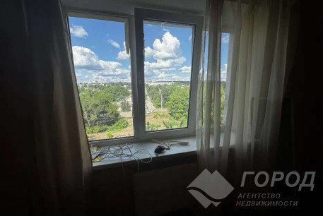 Продам 2-х кімнатну квартиру, , Код: 813226/1