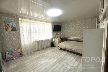 Продам 2-х кімнатну квартиру, Дергачевский р-н, Черкасская Лозовая, Код: 813237/1