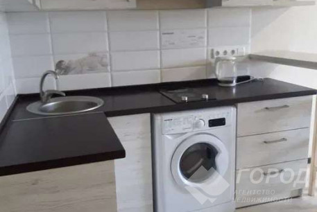 Сдам гостинку, Центральный рынок, Южный вокзал метро, Код: 813278/1