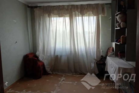 Продам 4-х кімнатну квартиру, Алексеевка, Код: 813283/1