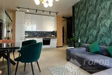 Продам 2-х кімнатну квартиру в новобудові, Центр, Код: 813303/1