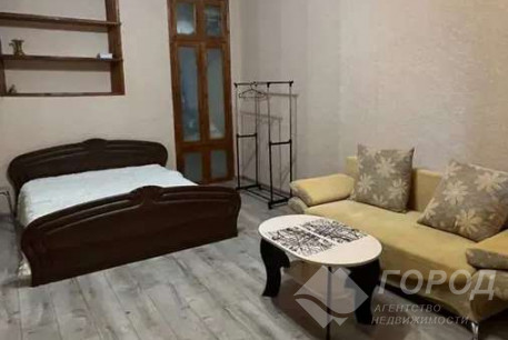 Сдам 1-кімнатну квартиру, Центр, Код: 813310/1