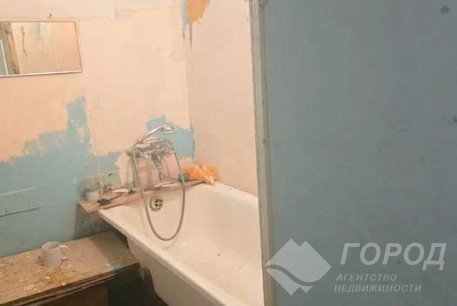 Продам 2-х кімнатну квартиру, ХТЗ, Пролетарская метро (Индустриальная), Код: 813361/1