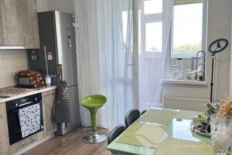 Продам 1-кімнатну квартиру, ХТЗ, Пролетарская метро (Индустриальная), Код: 813364/1