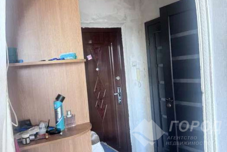 Продам 1-кімнатну квартиру, Дергачевский р-н, Солоницевка пгт., Код: 813411/1