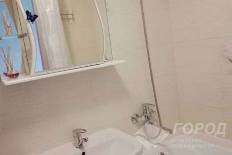 Продам 2-х кімнатну квартиру, ХТЗ, Масельского метро, Код: 813421/1