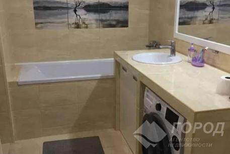 Сдам 3-х кімнатну квартиру, Центральный рынок, Южный вокзал метро, Код: 813425/1