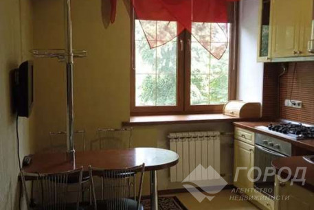 Сдам 2-х кімнатну квартиру, Центр, Код: 813433/1