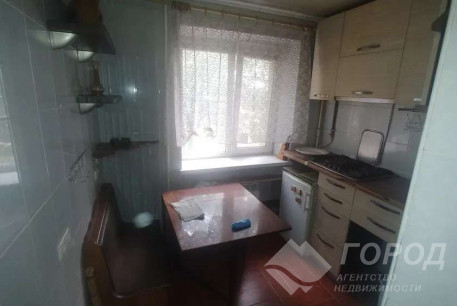 Продам 2-х кімнатну квартиру, ХТЗ, ХТЗ метро, Код: 813453/1