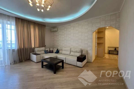 Продам 3-х кімнатну квартиру в новобудові, Центр, Ярослава Мудрого пл., Код: 813455/1