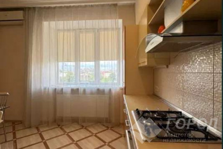 Продам 3-х кімнатну квартиру в новобудові, Центр, Ярослава Мудрого пл., Код: 813455/1