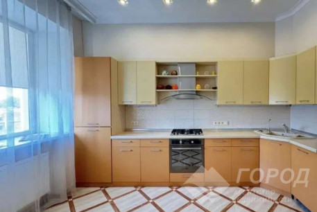 Продам 3-х кімнатну квартиру в новобудові, Центр, Ярослава Мудрого пл., Код: 813455/1