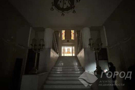 Продам 3-х кімнатну квартиру, Центр, Площадь Конституции метро (Советская), Код: 813470/1