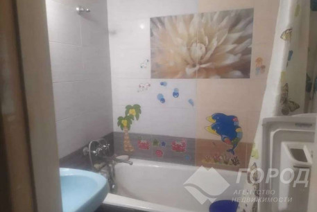 Продам 3-х кімнатну квартиру, Новые дома, Маршала Жукова метро (Дворец спорта), Код: 813483/1