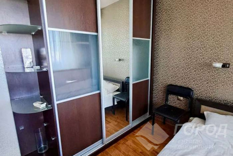 Сдам 3-х кімнатну квартиру, Гагарина проспект, Спортивная метро, Код: 813531/1