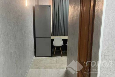 Продам 1-кімнатну квартиру, Рогань, Горизонт, Код: 813547/1