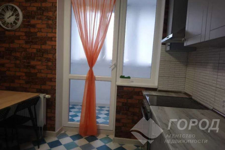 Продам 3-х кімнатну квартиру в новобудові, Новые дома, Маршала Жукова метро (Дворец спорта), Код: 813581/1