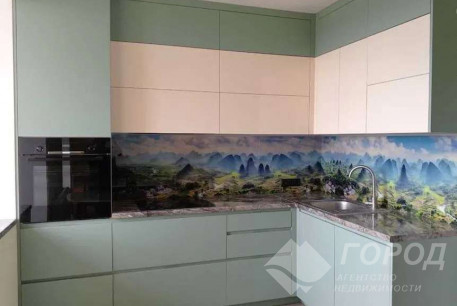 Продам 2-х кімнатну квартиру, Центр, Код: 813617/1