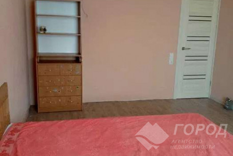 Продам 2-х кімнатну квартиру, Центр, Код: 813617/1