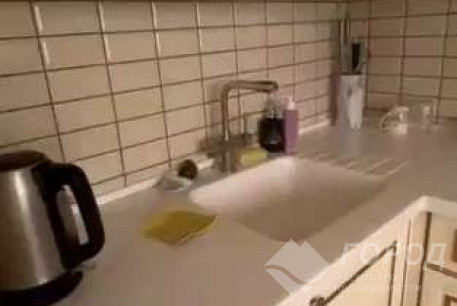 Продам 2-х кімнатну квартиру, Центр, Код: 813637/1