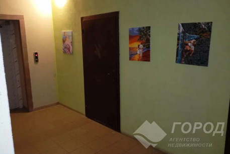 Продам 3-х кімнатну квартиру, ХТЗ, Пролетарская метро (Индустриальная), Код: 813671/1