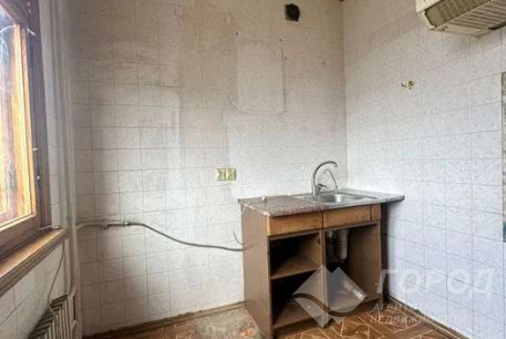 Продам 3-х кімнатну квартиру, Одесская, Код: 813726/1