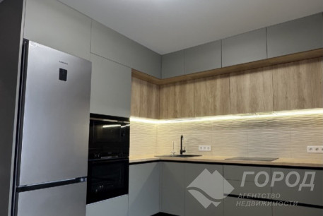Продам 3-х кімнатну квартиру в новобудові, ХТЗ, Код: 813744/3