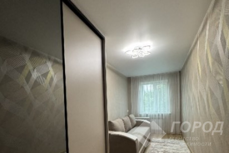 Продам 2-х кімнатну квартиру, Холодная Гора, Код: 813744/4