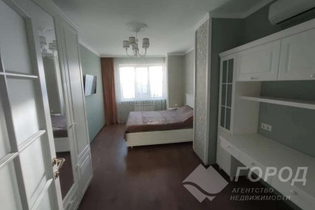 Продам 2-х кімнатну квартиру в новобудові, Сосновая Горка, Павловка, Код: 813760/1