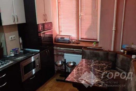 Продам 2-х кімнатну квартиру, ХТЗ, ХТЗ метро, Код: 813762/1