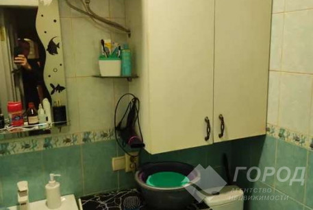 Продам 2-х кімнатну квартиру, ХТЗ, ХТЗ метро, Код: 813762/1