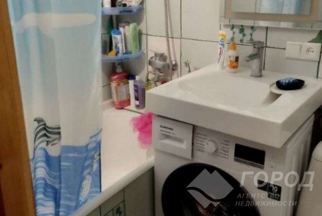 Продам 1-кімнатну квартиру, Новые дома, Армейская метро (Советской Армии), Код: 813780/1