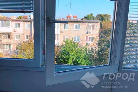 Продам 1-кімнатну квартиру, Новые дома, Армейская метро (Советской Армии), Код: 813807/1