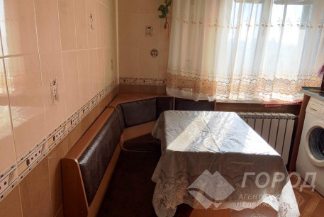 Продам 1-кімнатну квартиру, Новые дома, Армейская метро (Советской Армии), Код: 813807/1