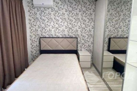 Продам 3-х кімнатну квартиру, Центр, Госпром метро, Код: 813811/1