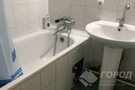 Продам 1-кімнатну квартиру, Центр, Площадь Конституции метро (Советская), Код: 813830/1