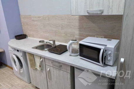 Продам 1-кімнатну квартиру в новобудові, Центр, Код: 813834/1