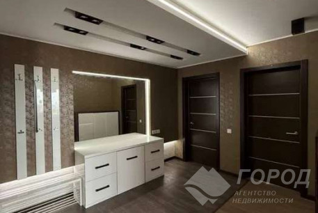 Продам 3-х кімнатну квартиру в новобудові, Новые дома, Маршала Жукова метро (Дворец спорта), Код: 813846/1