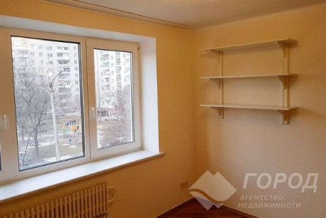 Продам 3-х кімнатну квартиру, Пятихатки, Код: 813847/1