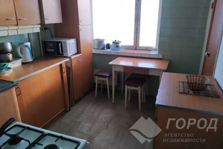 Сдам 3-х кімнатну квартиру, Центральный рынок, Южный вокзал метро, Код: 813854/1