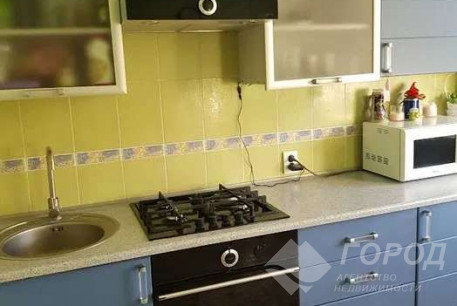 Продам 2-х кімнатну квартиру, ХТЗ, Пролетарская метро (Индустриальная), Код: 813856/1