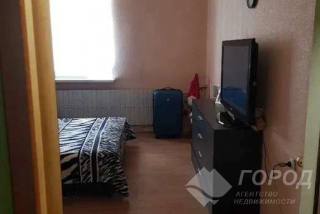 Продам 2-х кімнатну квартиру, ХТЗ, Пролетарская метро (Индустриальная), Код: 813856/1