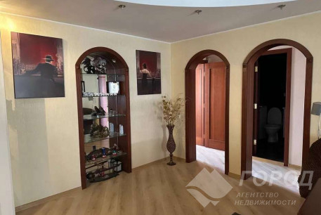 Продам 3-х кімнатну квартиру, Новые дома, Код: 813858/2