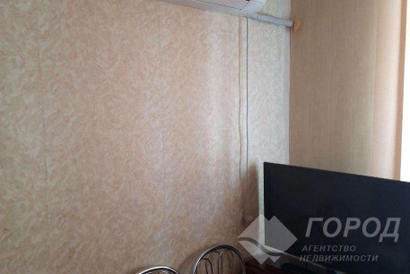 Продам 1-кімнатну квартиру, Новые дома, Маршала Жукова метро (Дворец спорта), Код: 813860/1