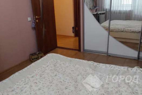 Продам 3-х кімнатну квартиру, Рогань, Горизонт, Код: 813862/1
