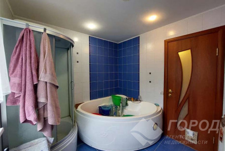 Продам 3-х кімнатну квартиру, Рогань, Горизонт, Код: 813862/1