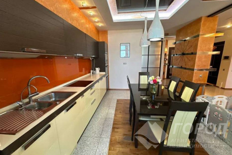 Продам 4-х кімнатну квартиру в новобудові, Павлово поле, 23 Августа метро, Код: 813871/1