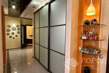 Продам 4-х кімнатну квартиру в новобудові, Павлово поле, 23 Августа метро, Код: 813871/1